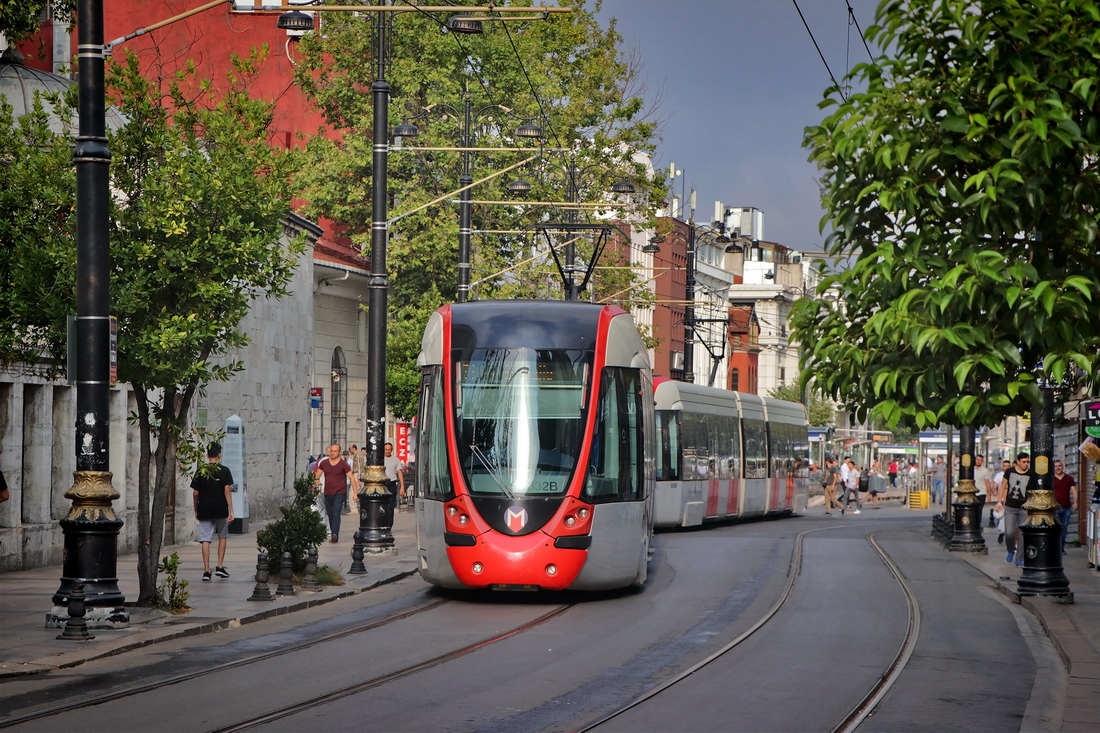 Стамбул, Alstom Citadis 304 № 832