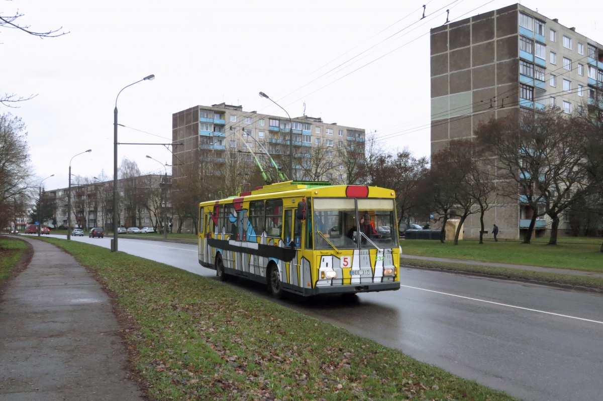 Каунас, Škoda 14Tr02 № 232