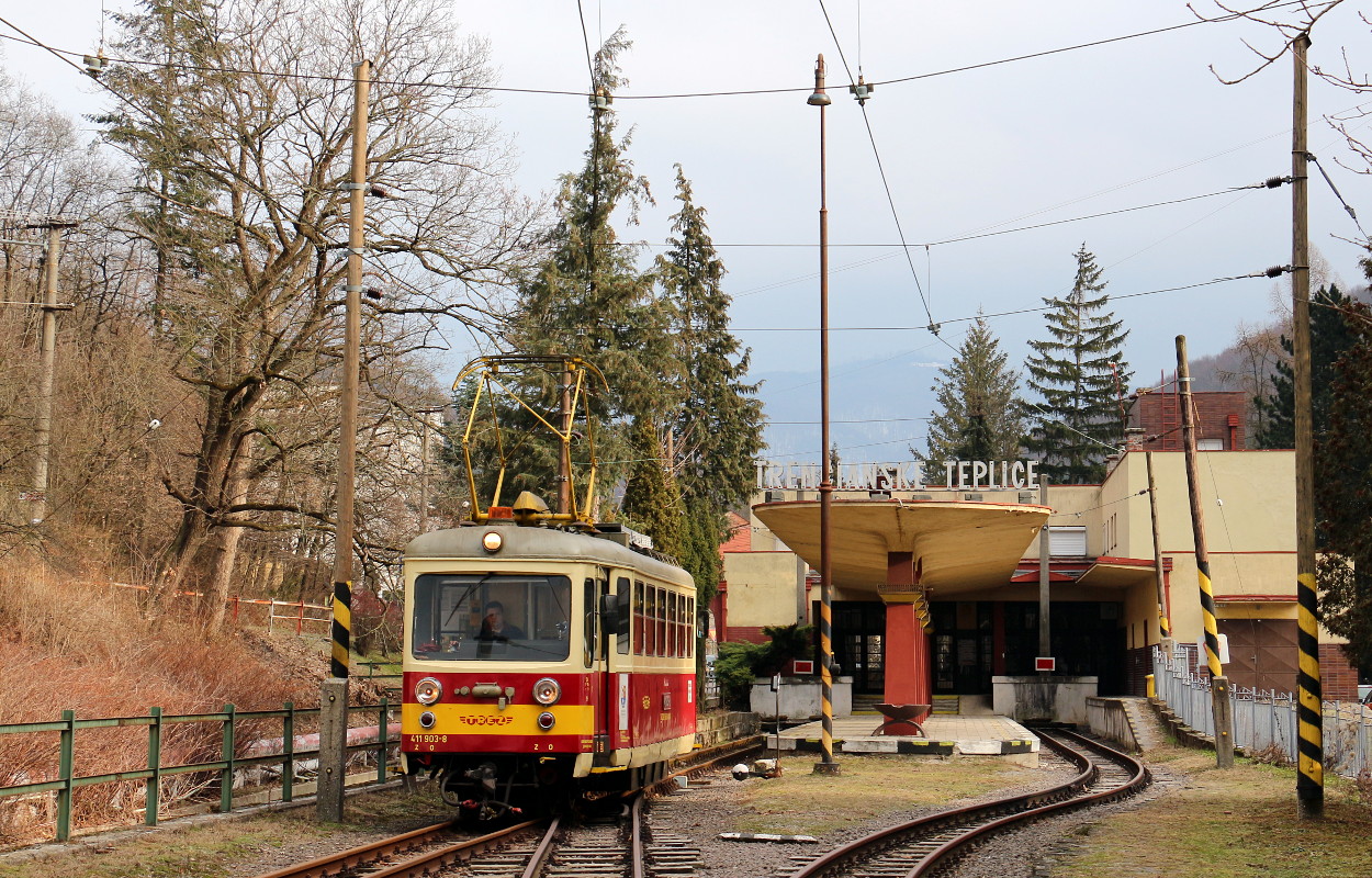 Trenčianska Teplá, Vagónka Studénka EMU 46.1 № 411.903-8