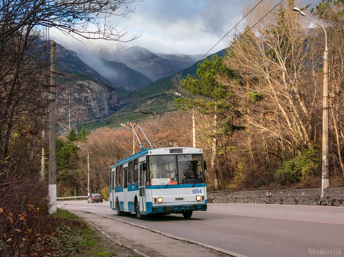 Krymský trolejbus, Škoda 14Tr02/6 č. 6054