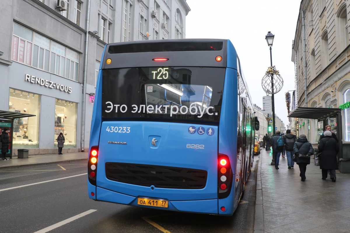 Москва, КАМАЗ-6282 № 430233