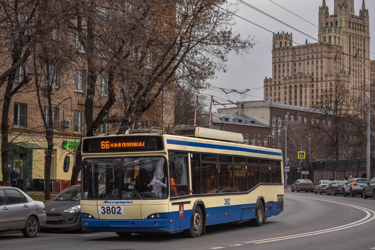 Москва, СВАРЗ-МАЗ-6235.00 № 3802