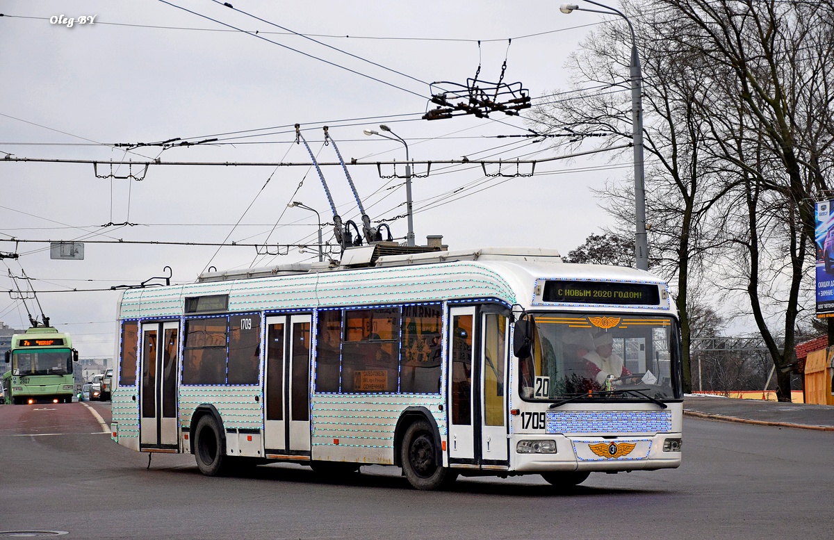 Гомель, БКМ 32102 № 1709