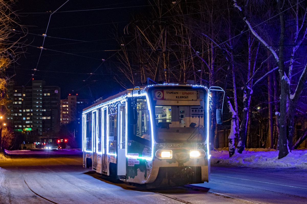 Irkuck, 71-619KT Nr 241; Irkuck — Night and evening photos