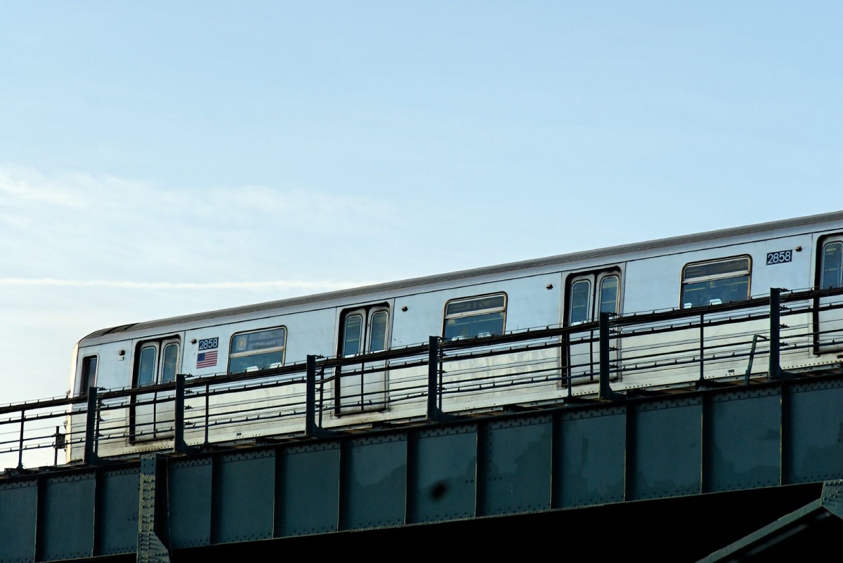 Нью-Йорк, Westinghouse/ANF R68 № 2858