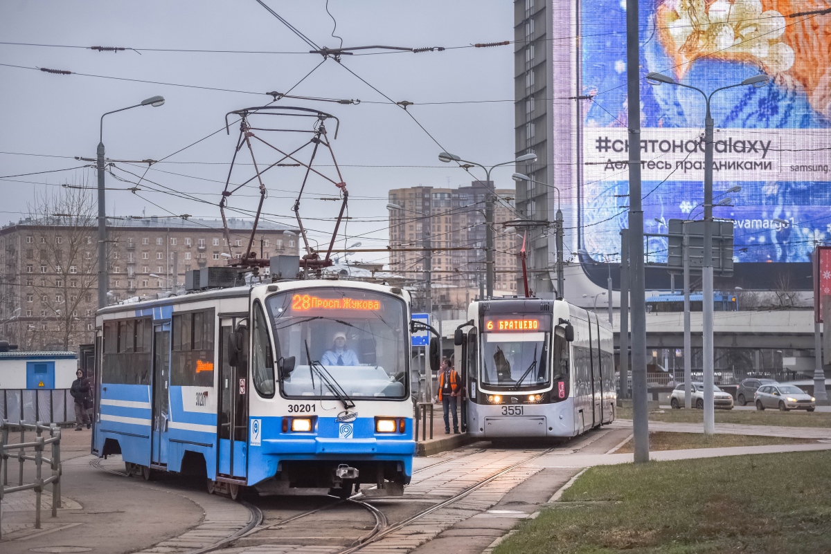 Москва, 71-405-08 № 30201; Москва, 71-414 (Pesa Fokstrot) № 3551