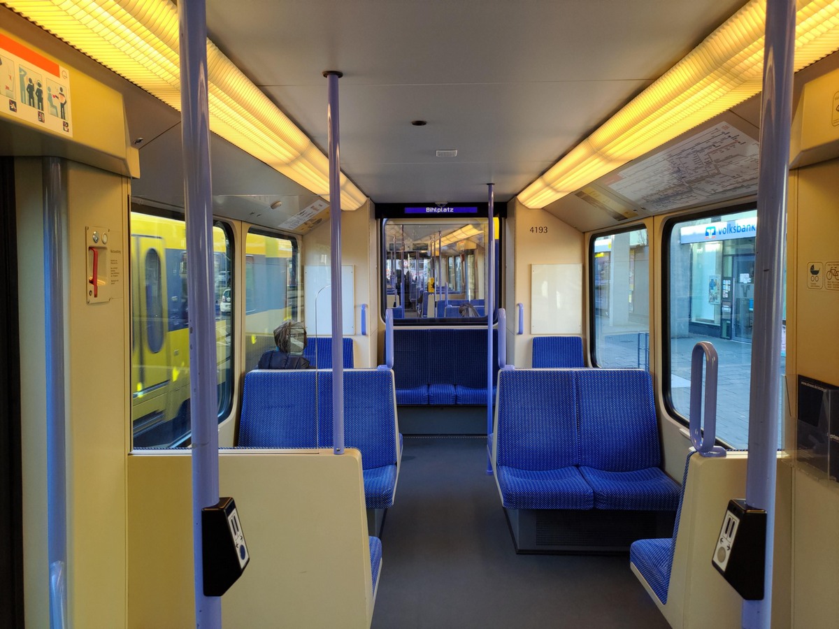 Штутгарт, Duewag DT8.S № 4193