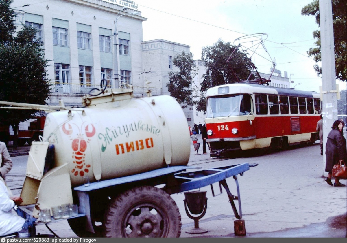 Винница, Tatra T4SU № 124; Винница — Старые фотографии