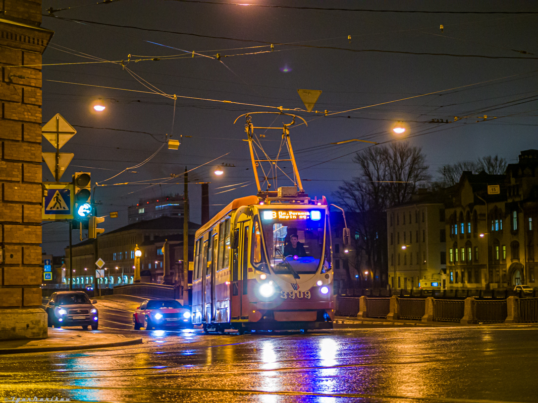 Sankt Petersburg, 71-134A (LM-99AVN) Nr. 3909