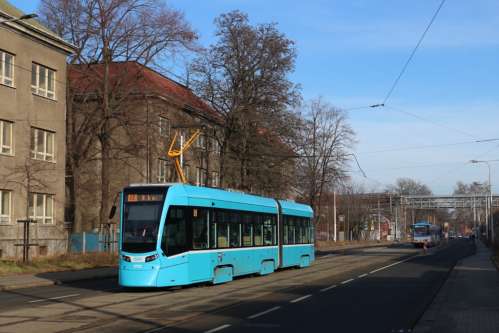 Острава, Stadler Tango NF2 № 1733