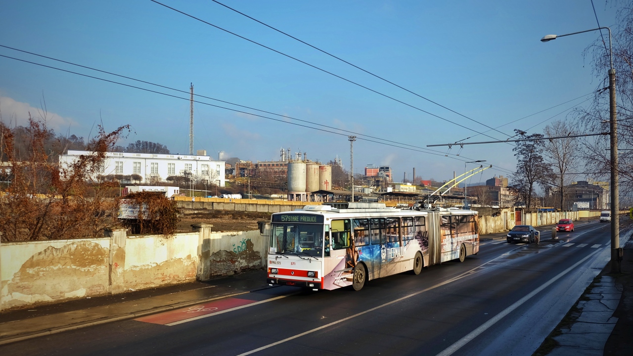 Усти-над-Лабем, Škoda 15Tr13/6M № 571