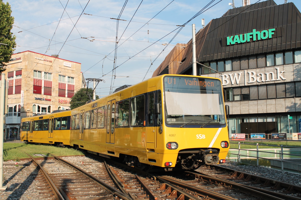 Штутгарт, Duewag DT8.S № 4087