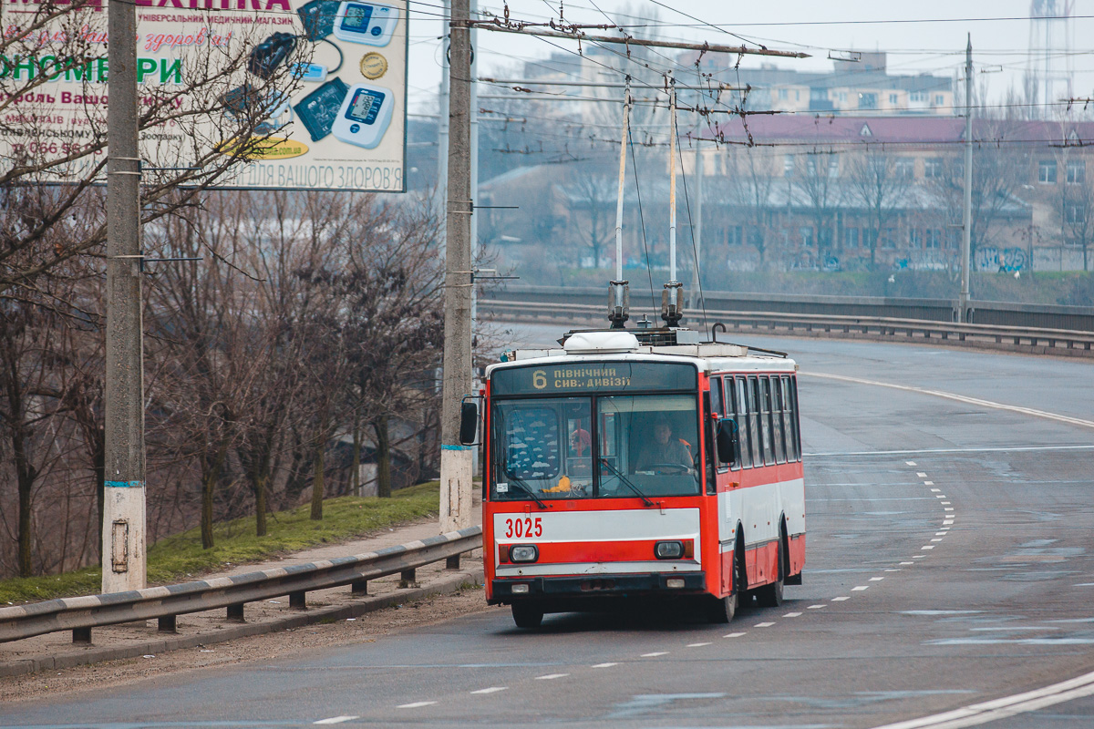Миколаїв, Škoda 14TrR № 3025