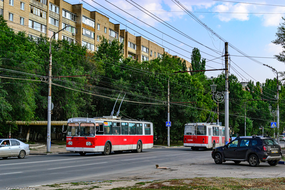 Саратов, ЗиУ-682Г-016 (012) № 2210