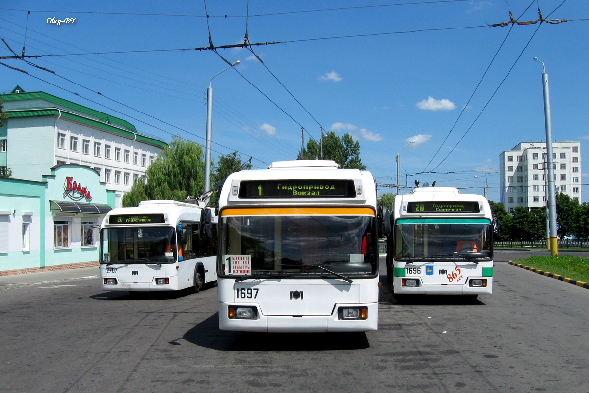 Гомель, БКМ 32102 № 2707; Гомель, БКМ 32102 № 1697; Гомель, БКМ 32102 № 1696 Гомель, БКМ 32102 № 2707; Гомель, БКМ 32102 № 1697; Гомель, БКМ 32102 № 1696