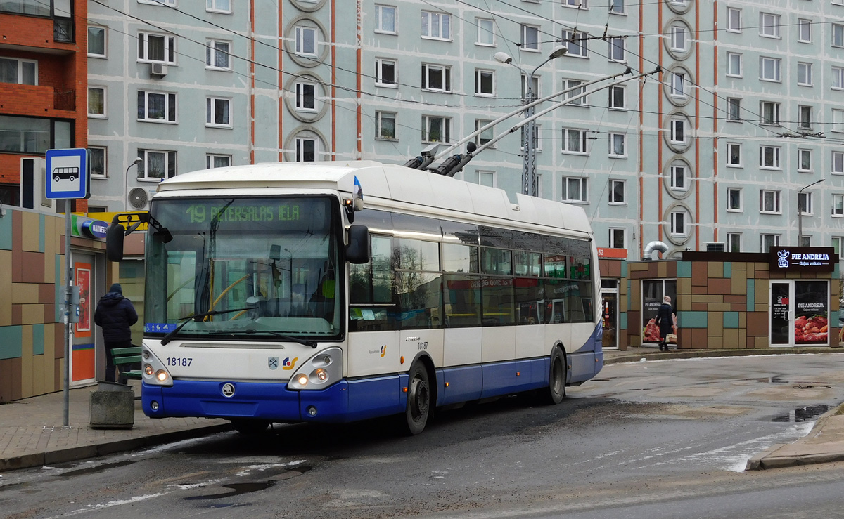 Riga, Škoda 24Tr Irisbus Citelis Br. 18187