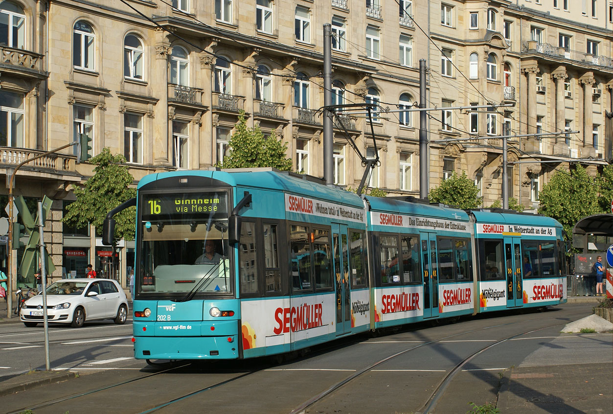 Франкфурт-на-Майне, Bombardier Flexity Classic № 202