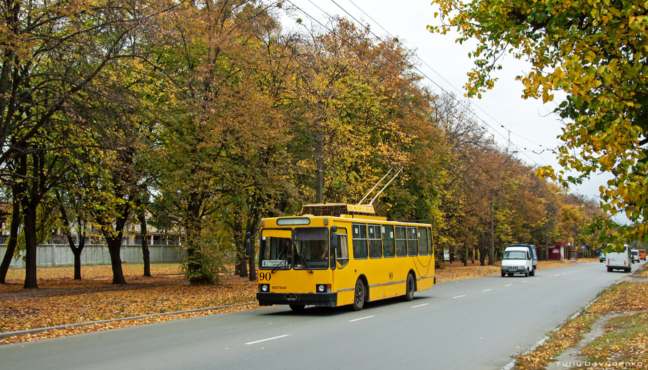 Полтава, ЮМЗ Т2 № 90