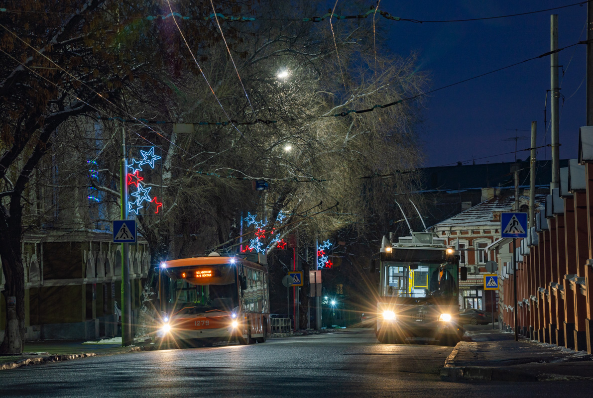 Саратов, Тролза-5265.00 «Мегаполис» № 1279; Саратов, Тролза-5275.03 «Оптима» № 1329