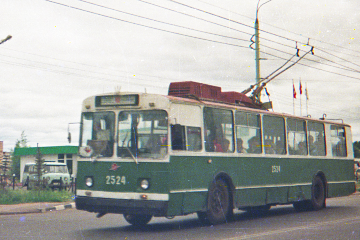 Нижний Новгород, ЗиУ-682В № 2524