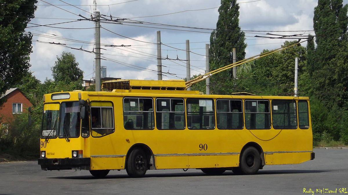 Полтава, ЮМЗ Т2 № 90
