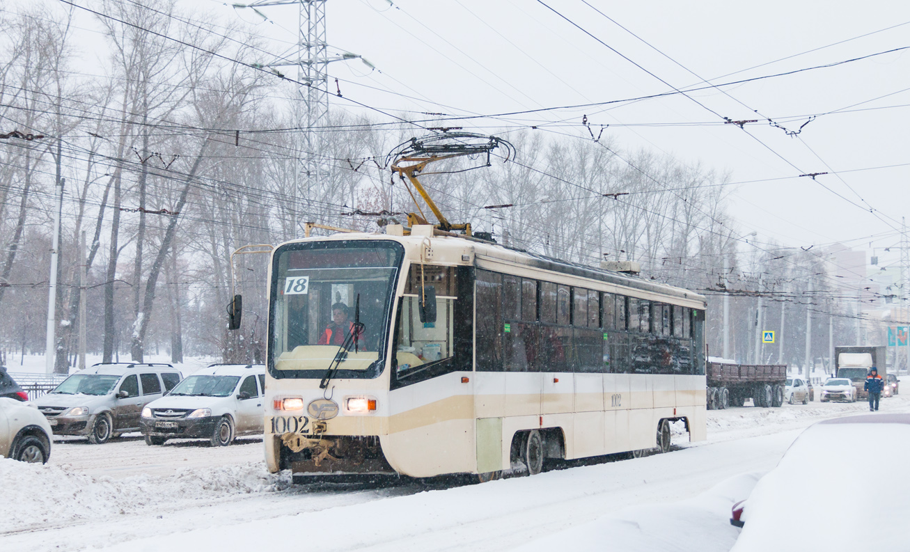 Уфа, 71-619А № 1002