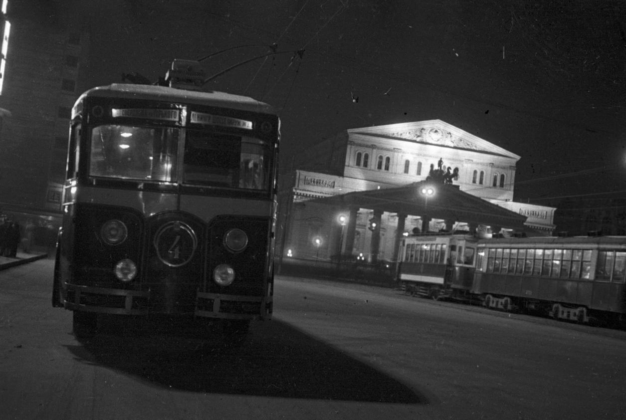 Масква, ЛК-2 № 4; Масква — Исторические фотографии — Трамвай и Троллейбус (1921-1945)