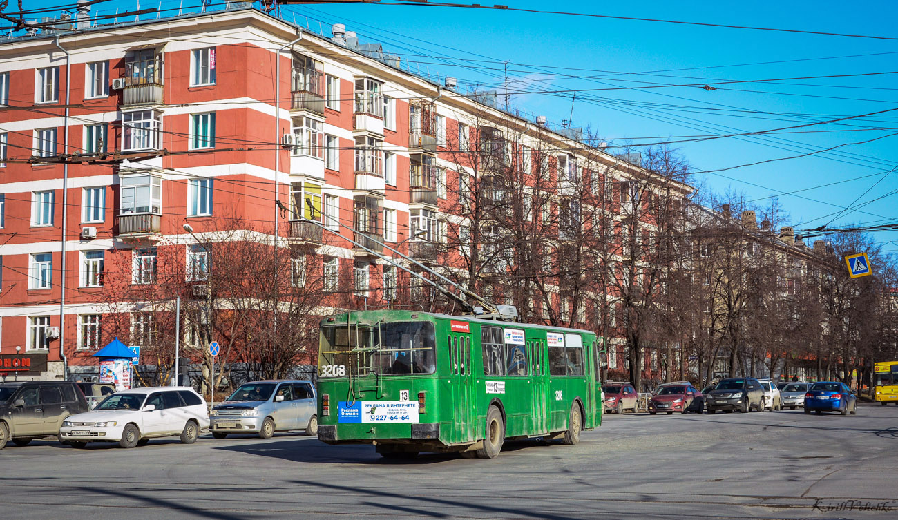 Новосибирск, ЗиУ-682Г [Г00] № 3208