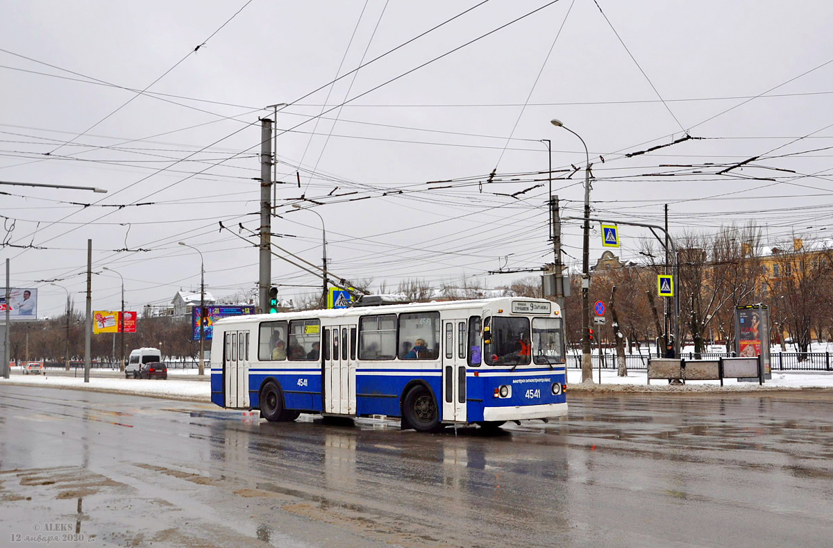 Volgograd, ZiU-682V-012 [V0A] Br. 4541