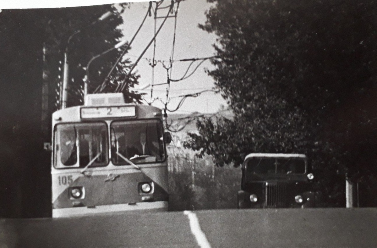 Tver, ZiU-682V č. 105
