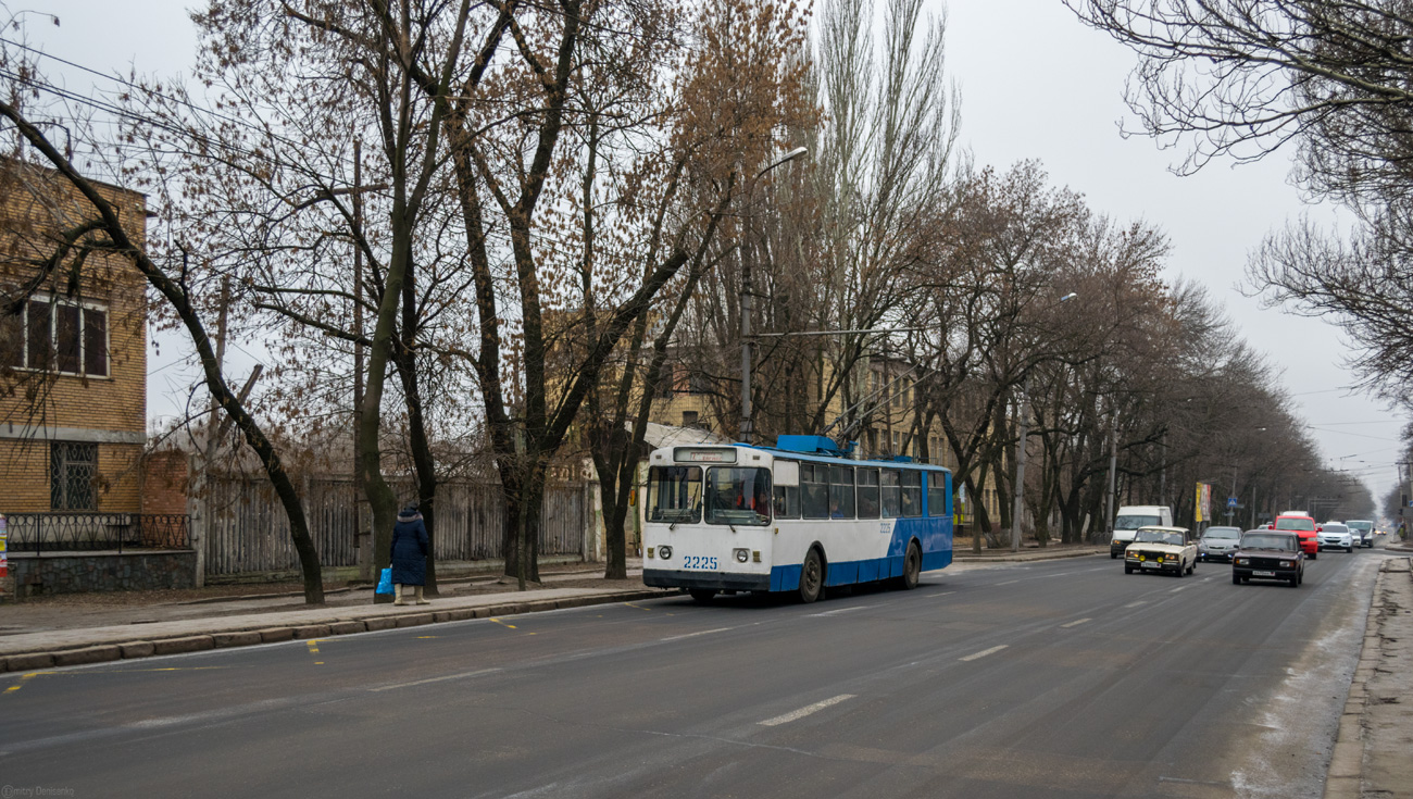 Донецк, ЗиУ-682В [В00] № 2225