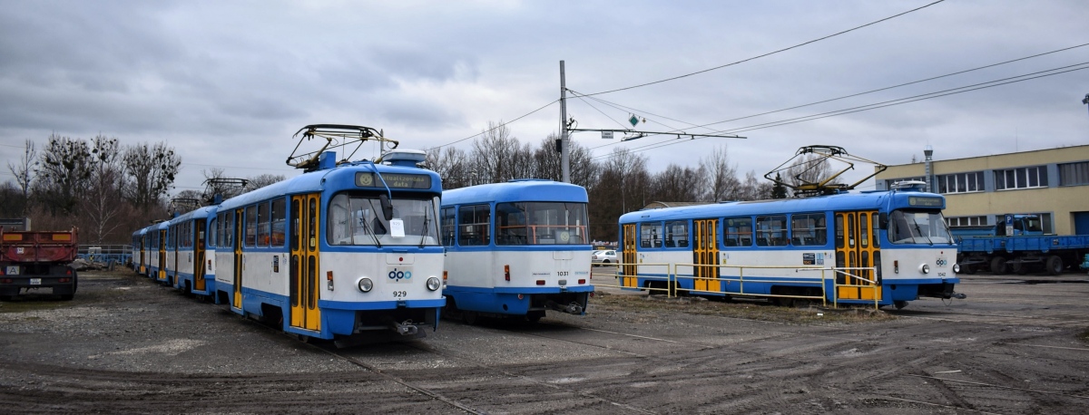 Острава, Tatra T3SUCS № 929; Острава, Tatra T3G № 1042