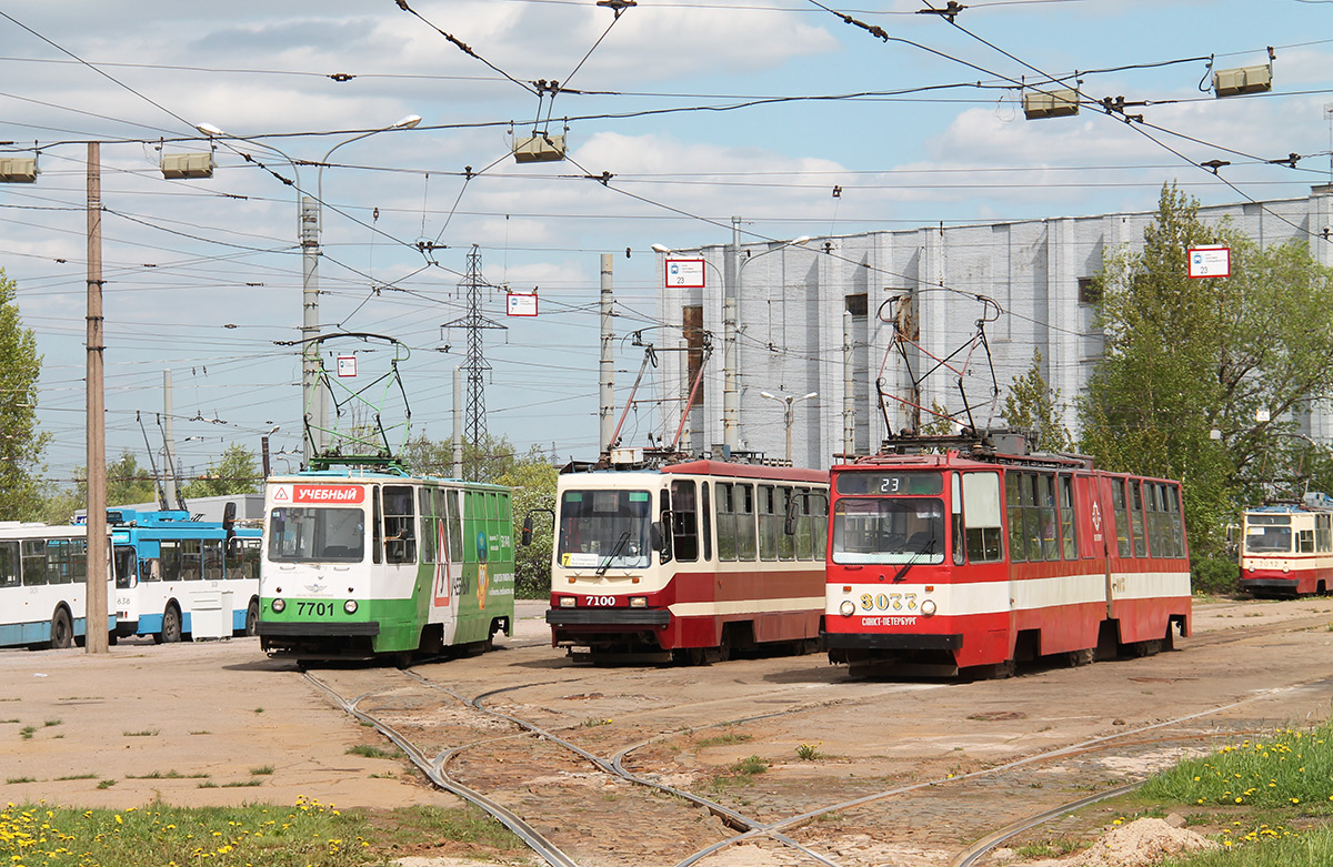 Санкт-Петербург, ЛМ-68М № 7701; Санкт-Петербург, ЛВС-86К № 3077; Санкт-Петербург — Конечные станции и разворотные кольца