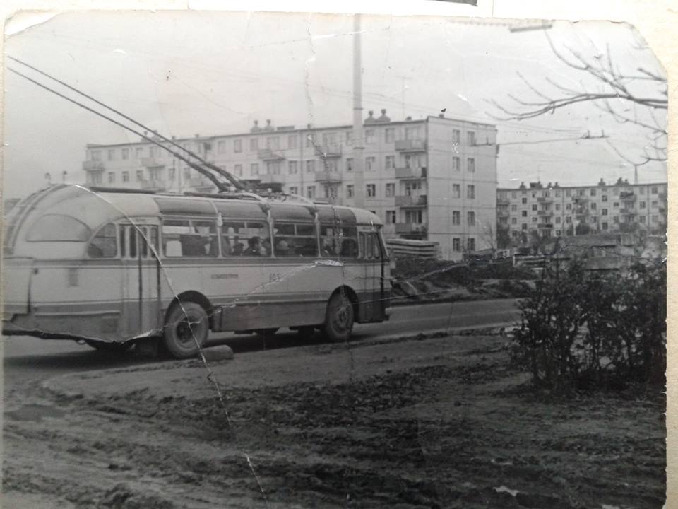 Львов, ЛАЗ-695Т № 145