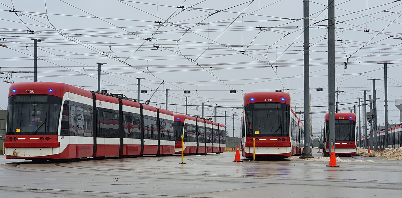 Торонто, Bombardier Flexity Toronto № 4456; Торонто, Bombardier Flexity Toronto № 4538