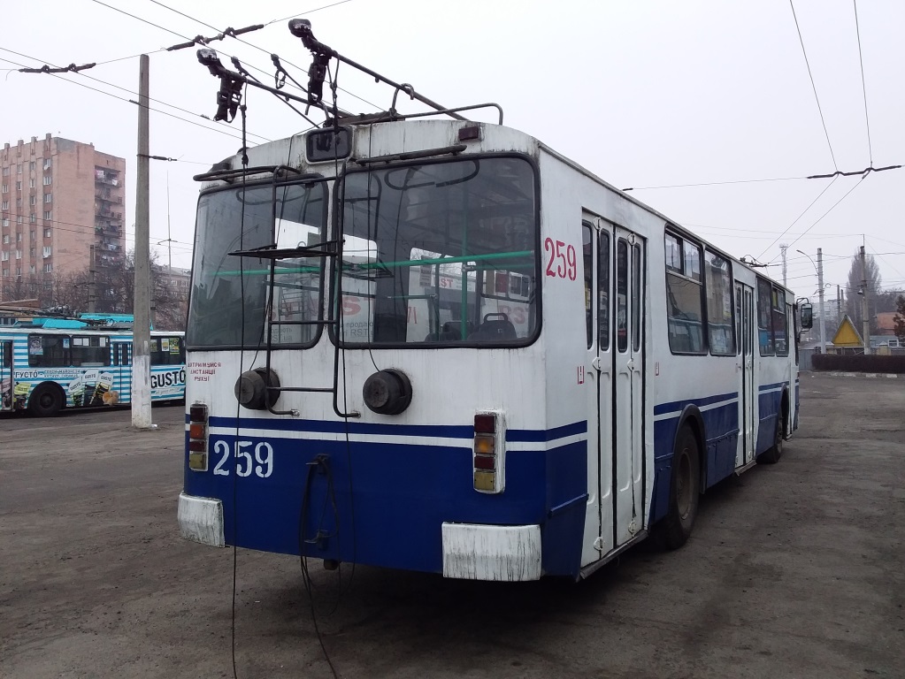 Hmjelnicki, ZiU-682G-016 (012) Br. 259