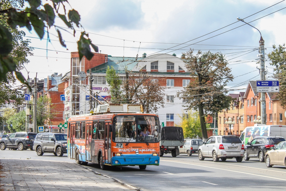 Тверь, ЛиАЗ-5280 № 67