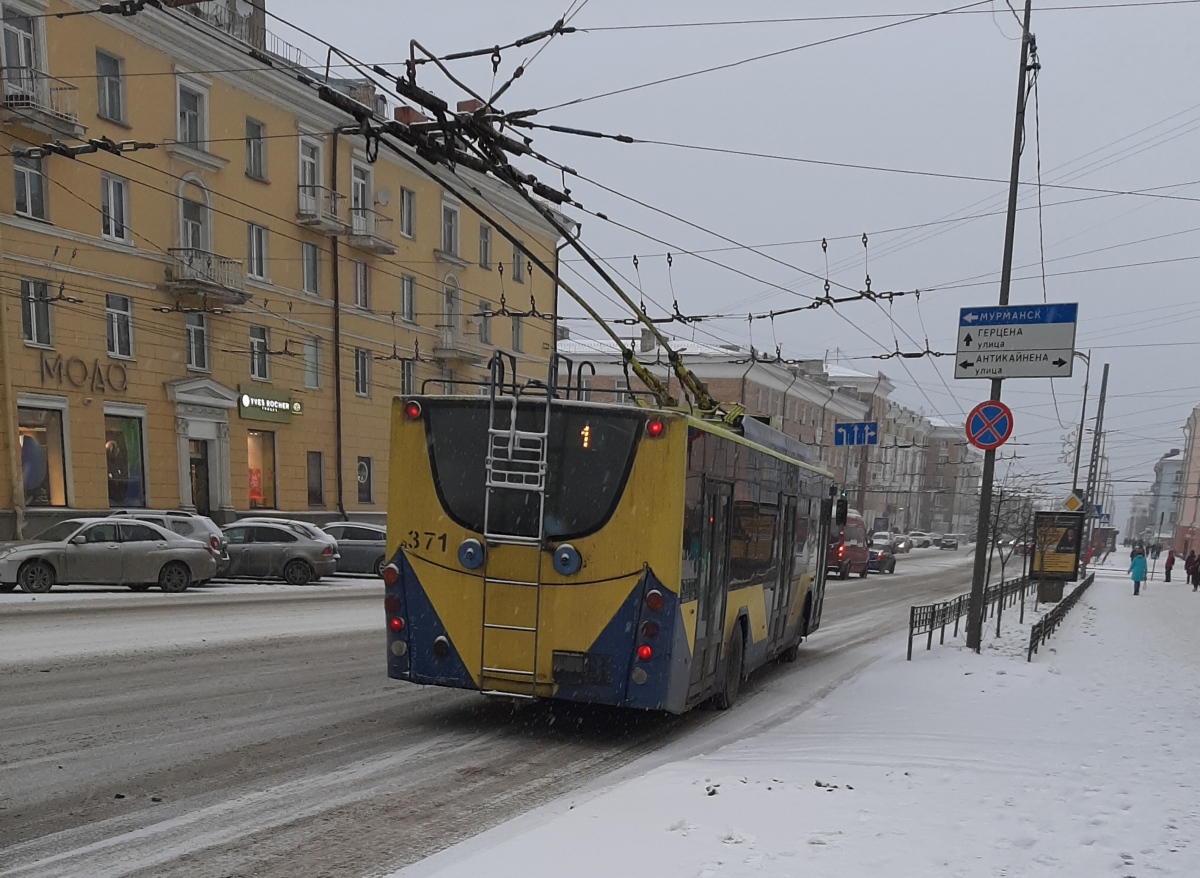 Петрозаводск, ВМЗ-5298.01 «Авангард» № 371