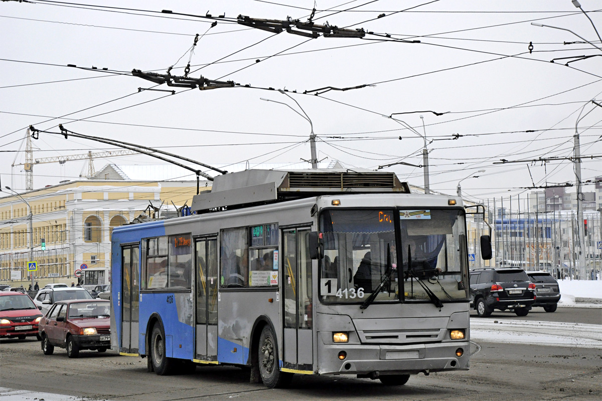 Барнаул, СТ-6217М № 4136