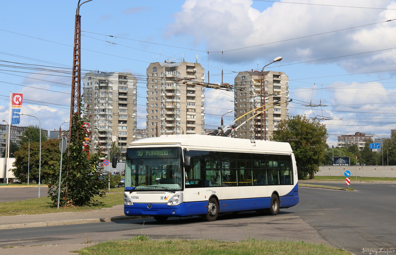 Рига, Škoda 24Tr Irisbus Citelis № 19704