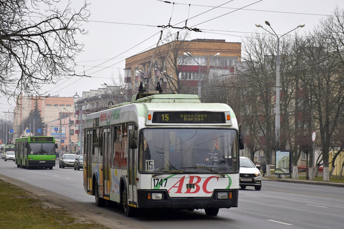 Гомель, БКМ 32102 № 1747
