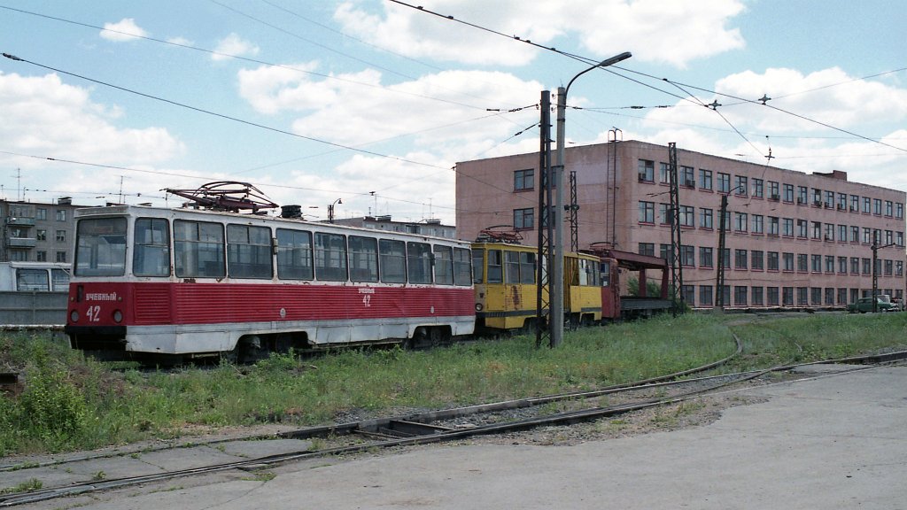 Новотроицк, 71-605 (КТМ-5М3) № 42