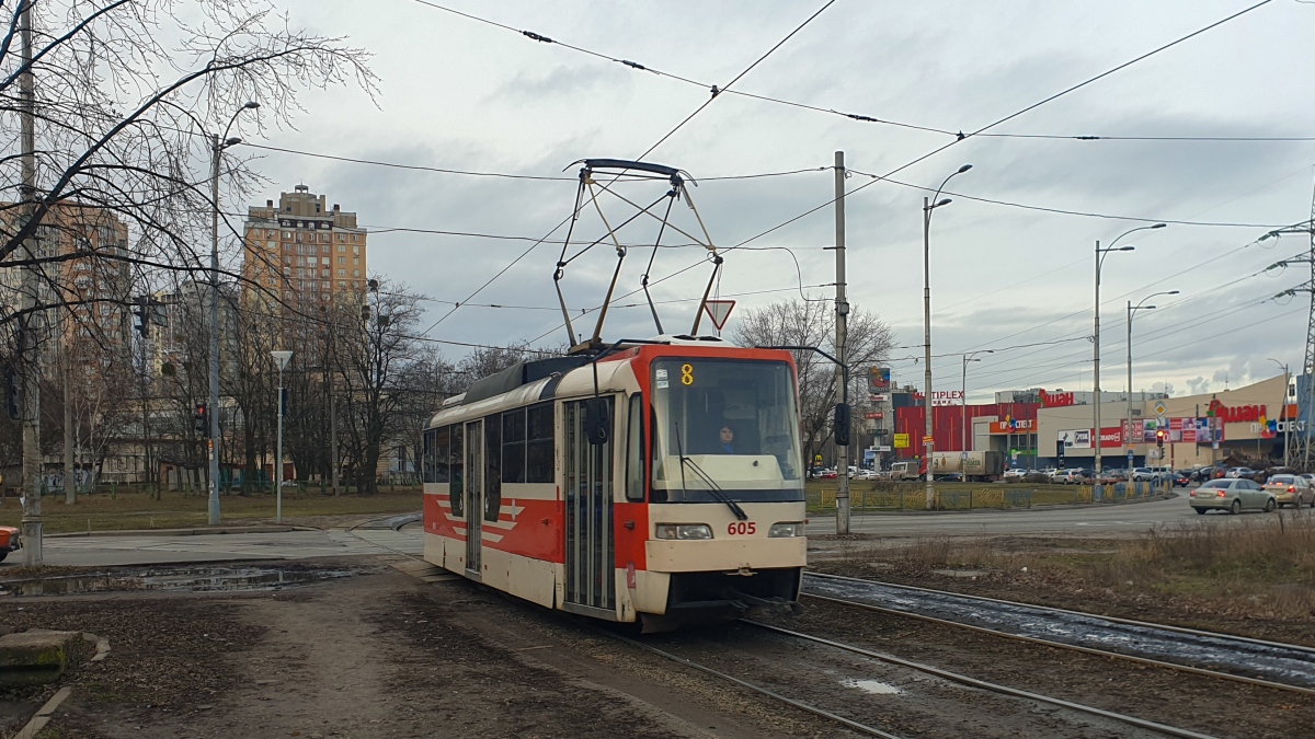 Kiev, T3UA-3 “Kashtan” N°. 605
