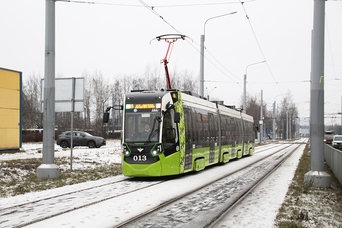 Санкт-Петербург, Stadler B85600M № 013