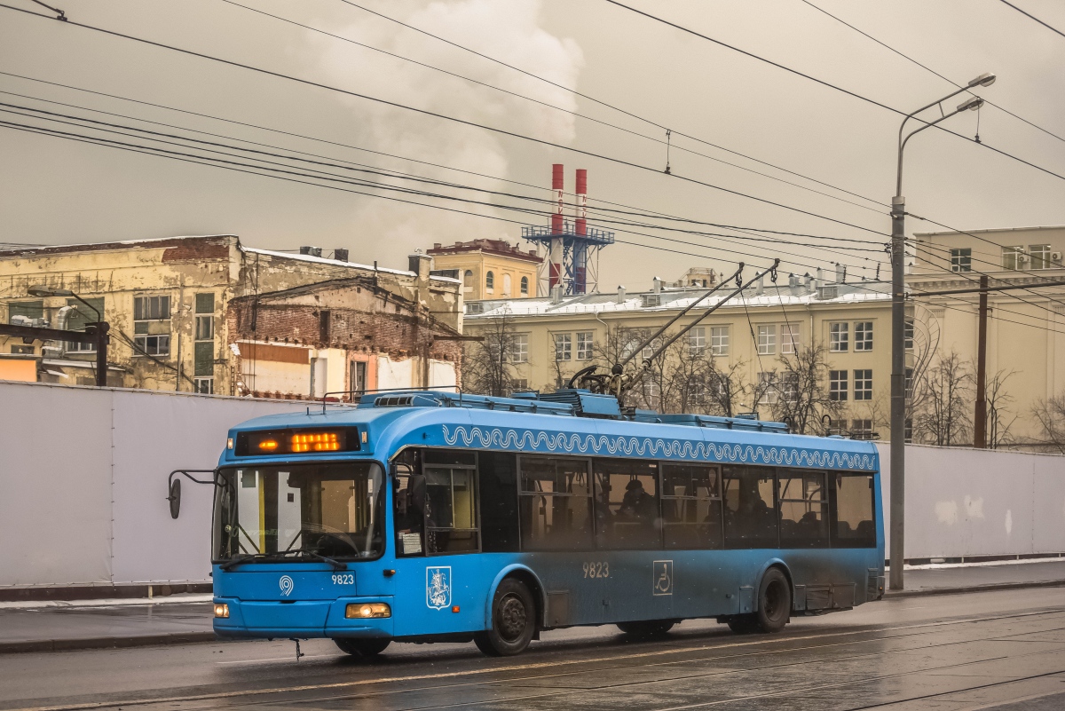 Moskva, BKM 321 č. 9823
