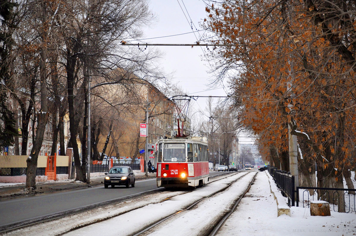 Saratov, 71-605 (KTM-5M3) č. 1240