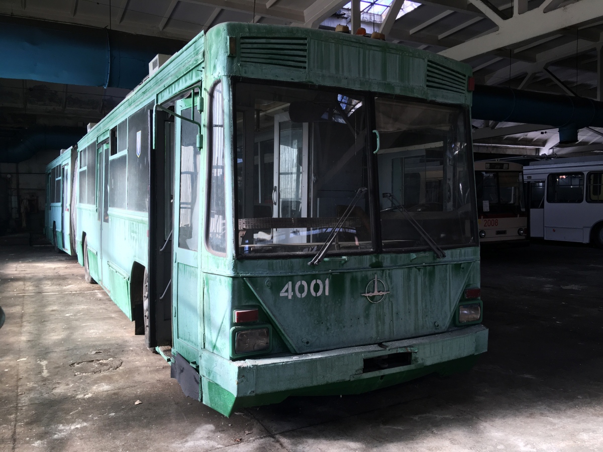 Kiiev, Kyiv-12.03 № 4001; Kiiev, Škoda 14Tr17/6M № 410