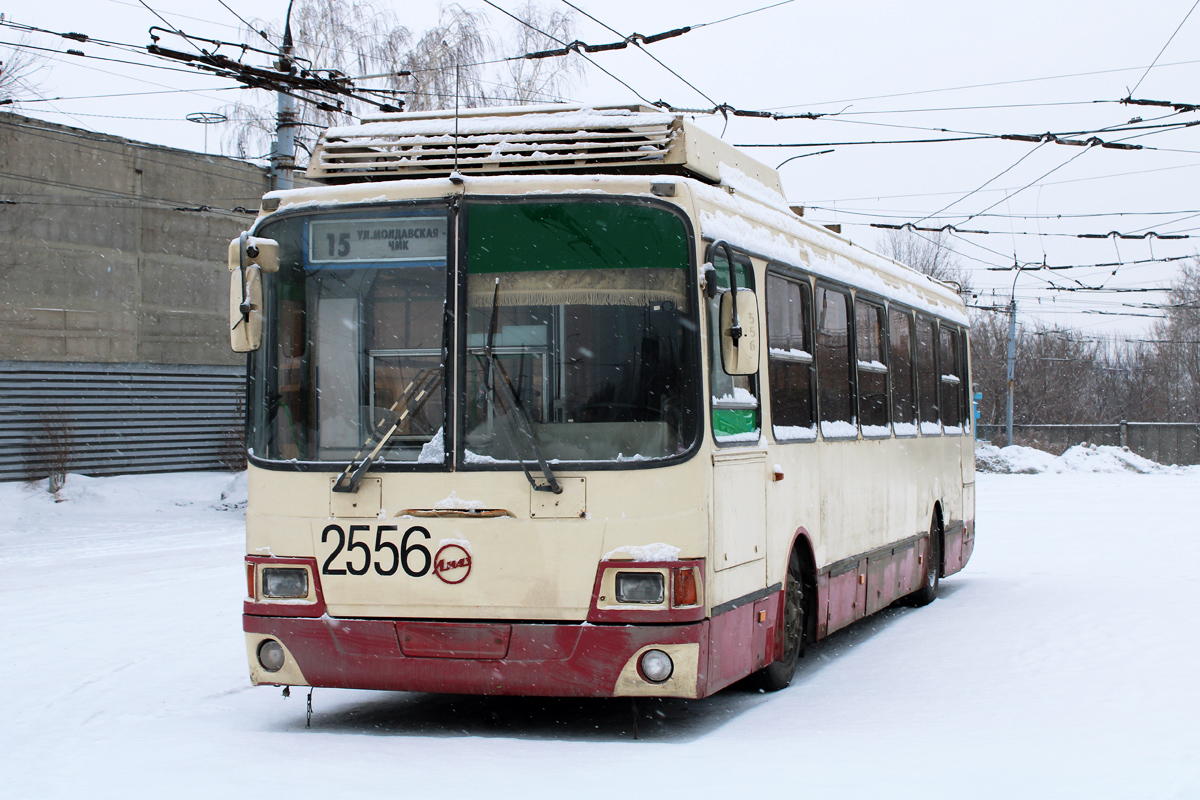 Челябинск, ЛиАЗ-5280 (ВЗТМ) № 2556