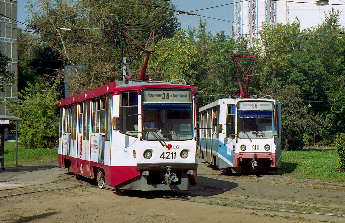 Москва, 71-608КМ № 4211; Москва, 71-608К № 4111
