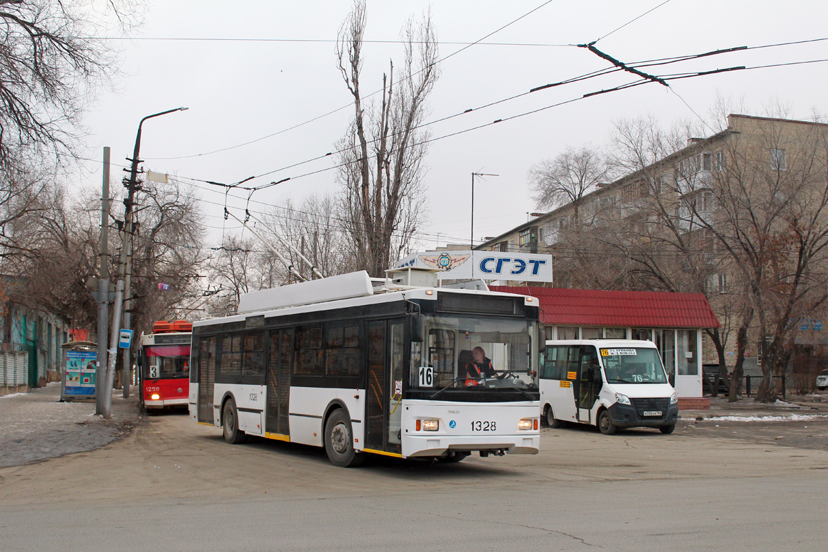 Szaratov, Trolza-5275.03 “Optima” — 1328